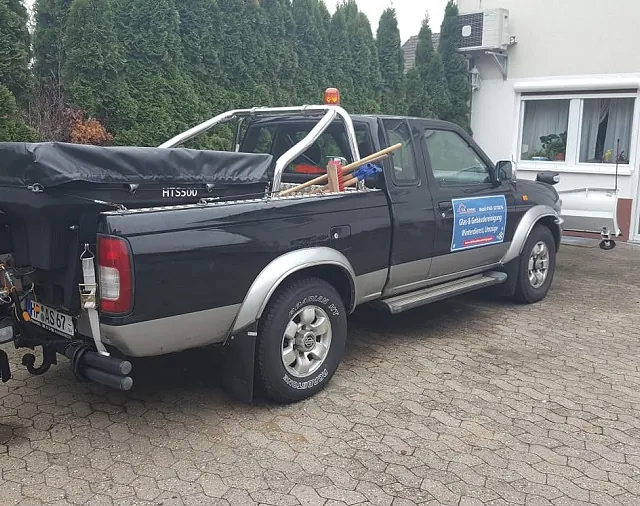 schwarzes Auto